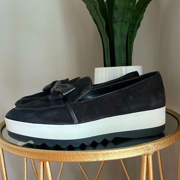 Karl Lagerfeld Katie Platforms- EUC - Picture 3 of 6